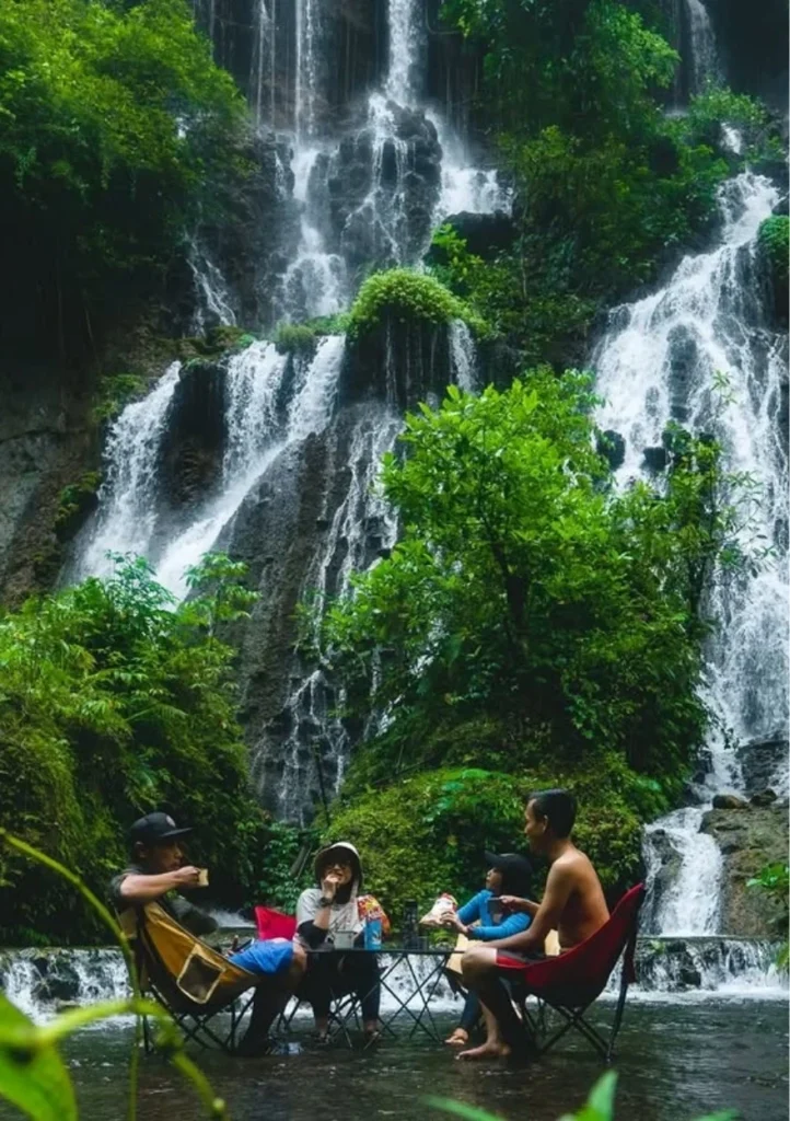 DMB Indonesia Tour DMB Indonesia Tour: Luxury Indonesia Tour & Bespoke Travel Home DMB INDONESIA TOUR