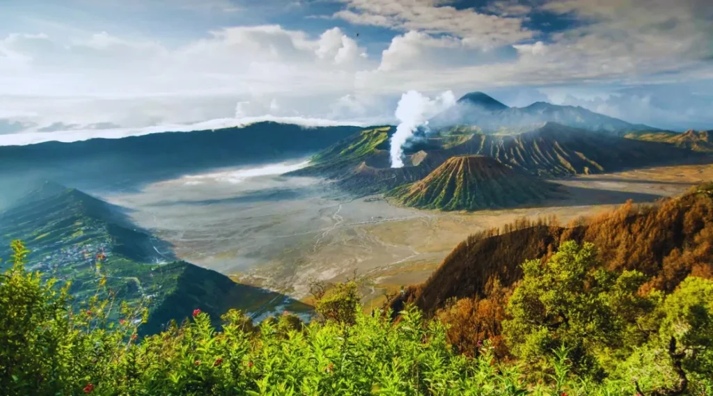 Bromo For Header Website Dmb Indonesia 01 About DMB Indonesia Tour, Exclusive Journey Architects 2015 DMB Indonesia Tour